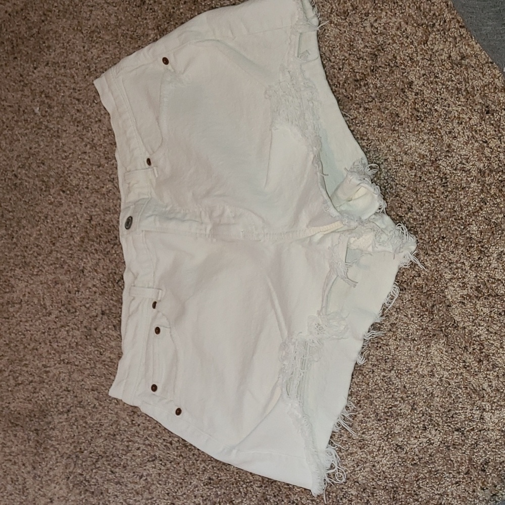 Women's Abercrombie and Fitch mom short
